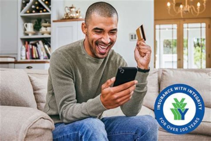Can a person with a low credit score buy a house?