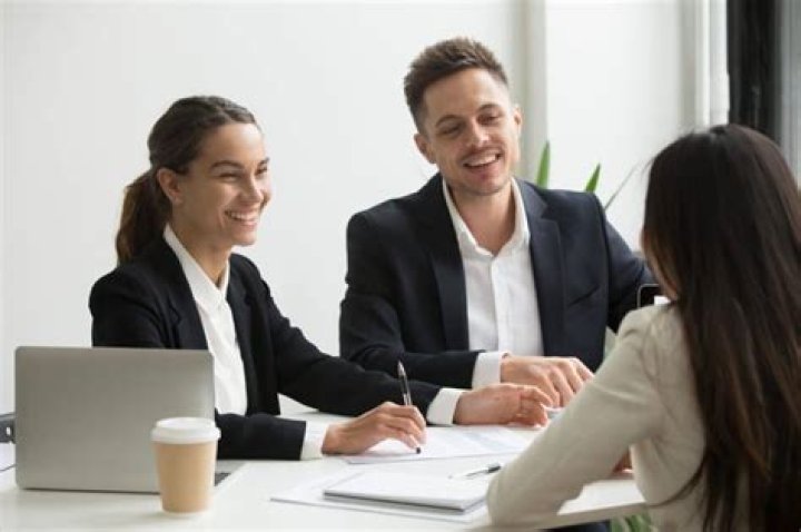 Do co-trustees have to work together?
