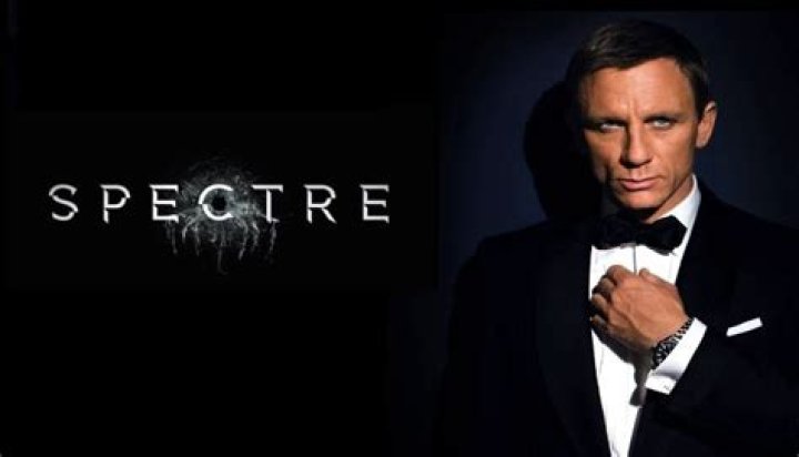 How do MI6 recruit?