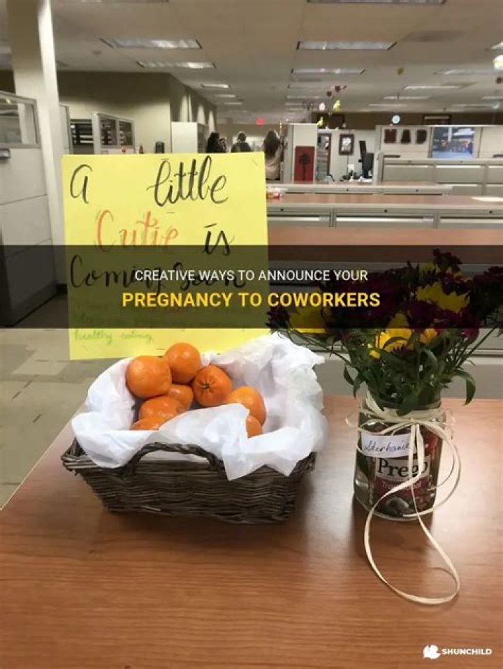 How do you announce a baby to your boss?