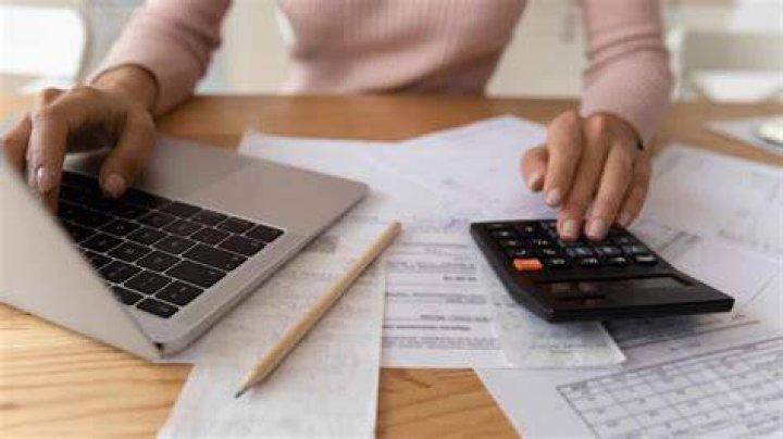 How much do virtual bookkeepers charge?