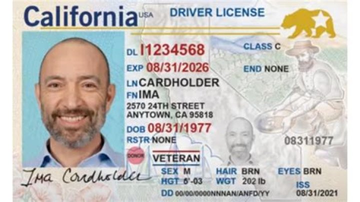 How old do you have to be for a work permit in California?