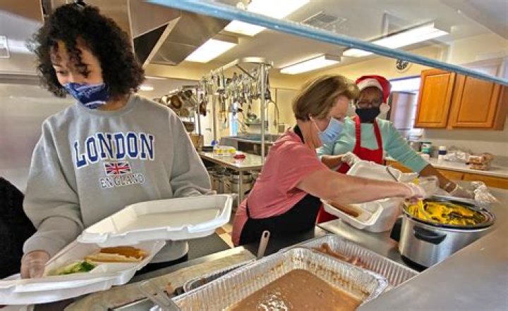 How old do you have to be to volunteer at a soup kitchen UK?