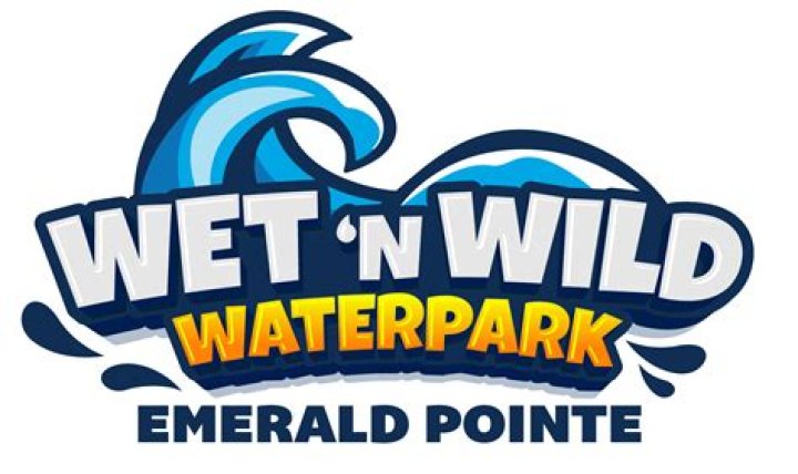 How old do you have to be to work at Wet N Wild El Paso?