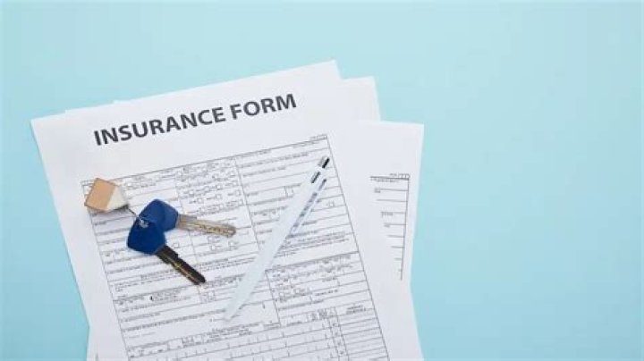 What are insurance contract requirements?