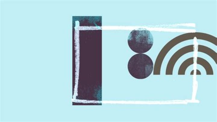 What are the advantages of face to face interviews?