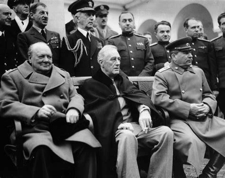 What did the US government do during ww2?