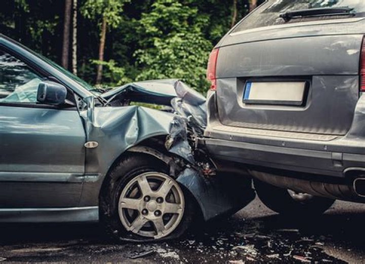 What happens if you are in a car accident with no insurance?