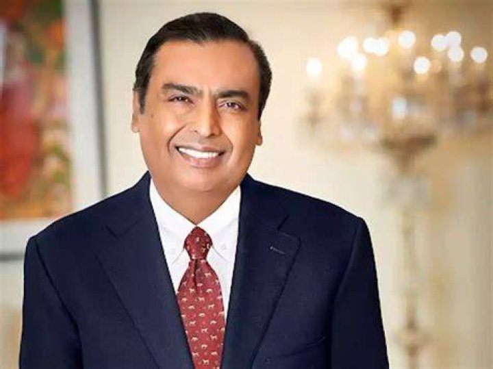 Who is the chairman of Reliance Life?